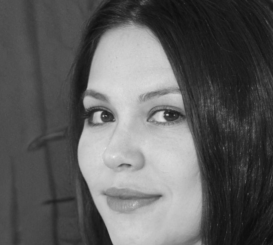 iOS geliştirici Elif Tuncer profil fotoğrafı